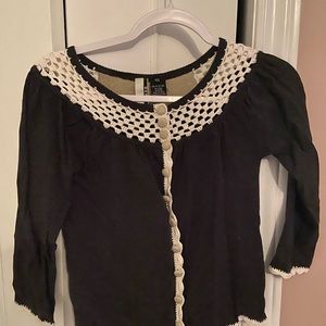 Cute stylish cardigan with tiger print on the back